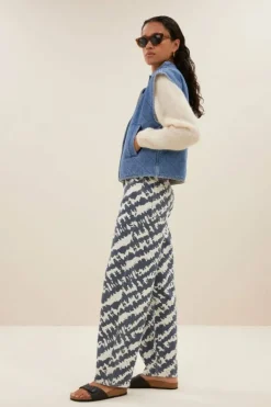 Jassen*By bar mave denim sleeveless jacket | denim