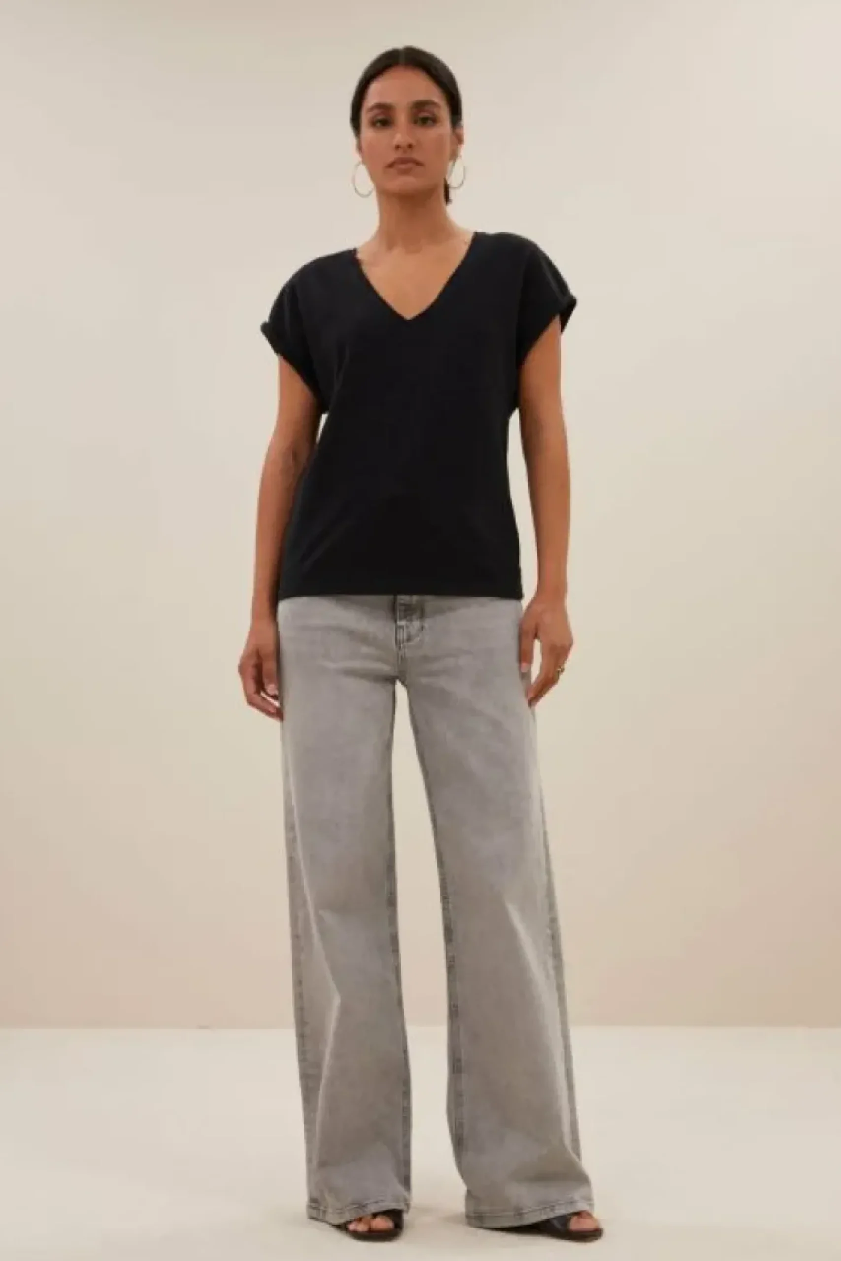 Tops & Shirts*By bar momi logo top | jet black