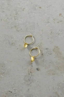 Oorbellen*By bar PD leave hoop earring | gold