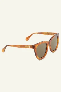 Zonnebrillen*By bar saar sunglasses | caramel