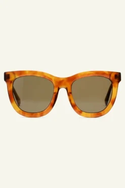 Zonnebrillen*By bar saar sunglasses | caramel