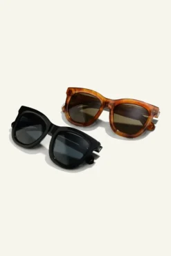 Zonnebrillen*By bar saar sunglasses | caramel