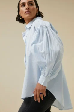 Blouses*By bar sarah chambray blouse | light blue